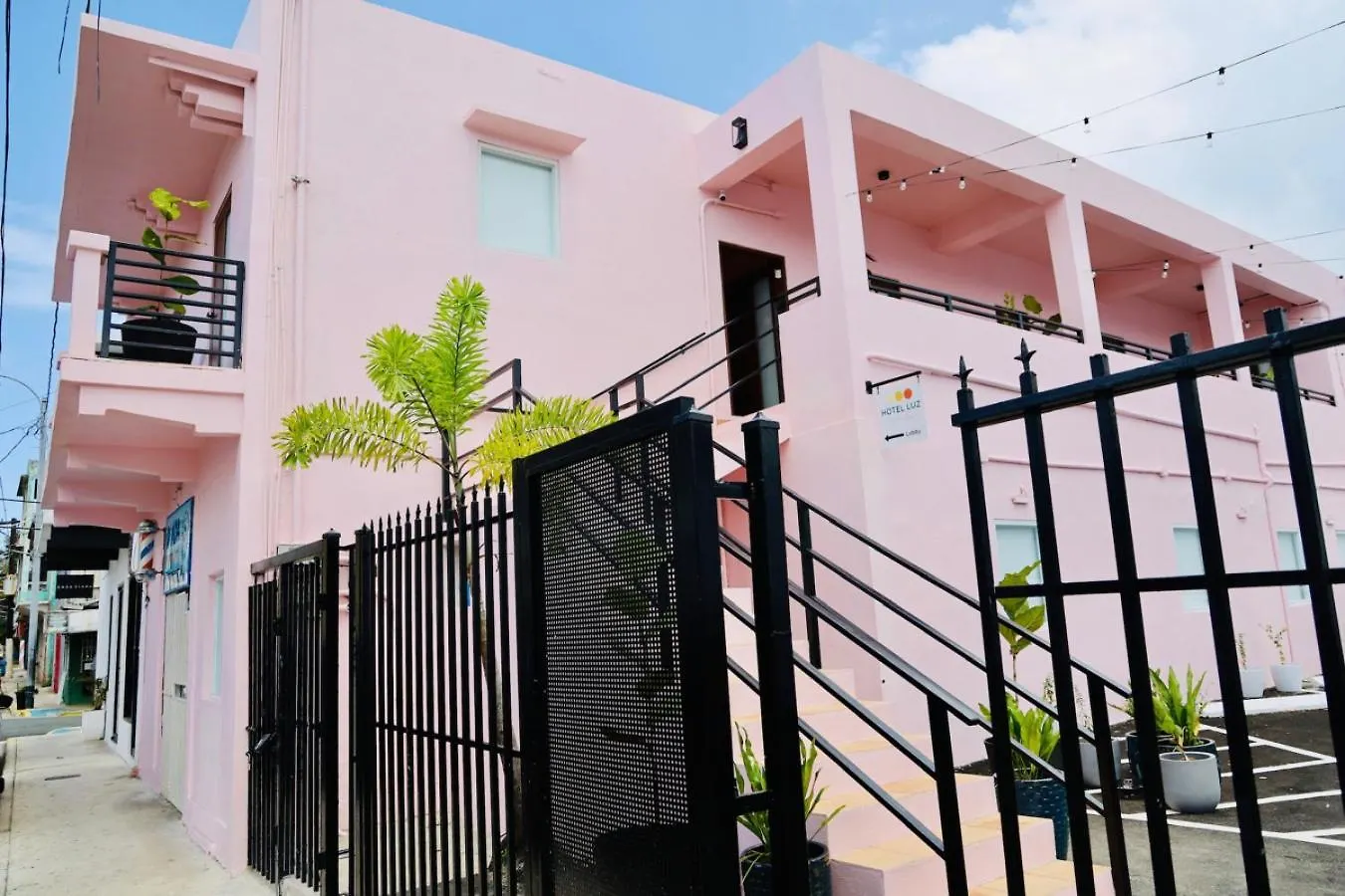 Room 12 Sunlit Balcony Stay Near Calle Cerra San Juan 0*,  Puerto Rico
