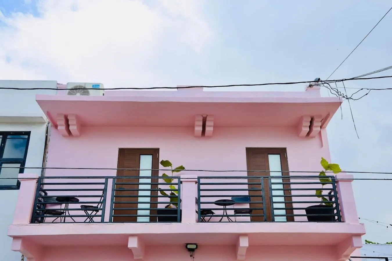 Hotel Room 12 Sunlit Balcony Stay Near Calle Cerra San Juan Puerto Rico