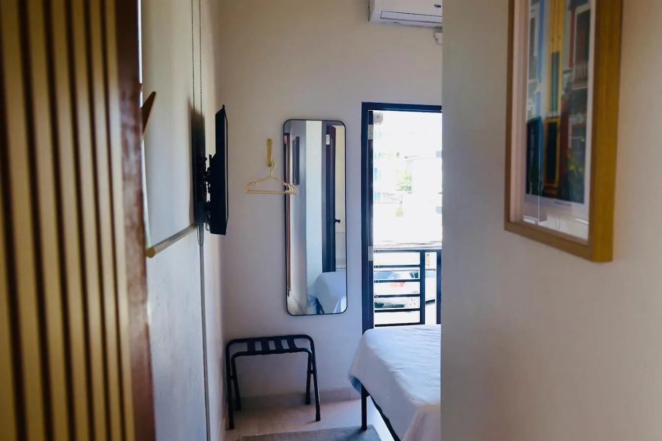 Room 12 Sunlit Balcony Stay Near Calle Cerra San Juan 0*,