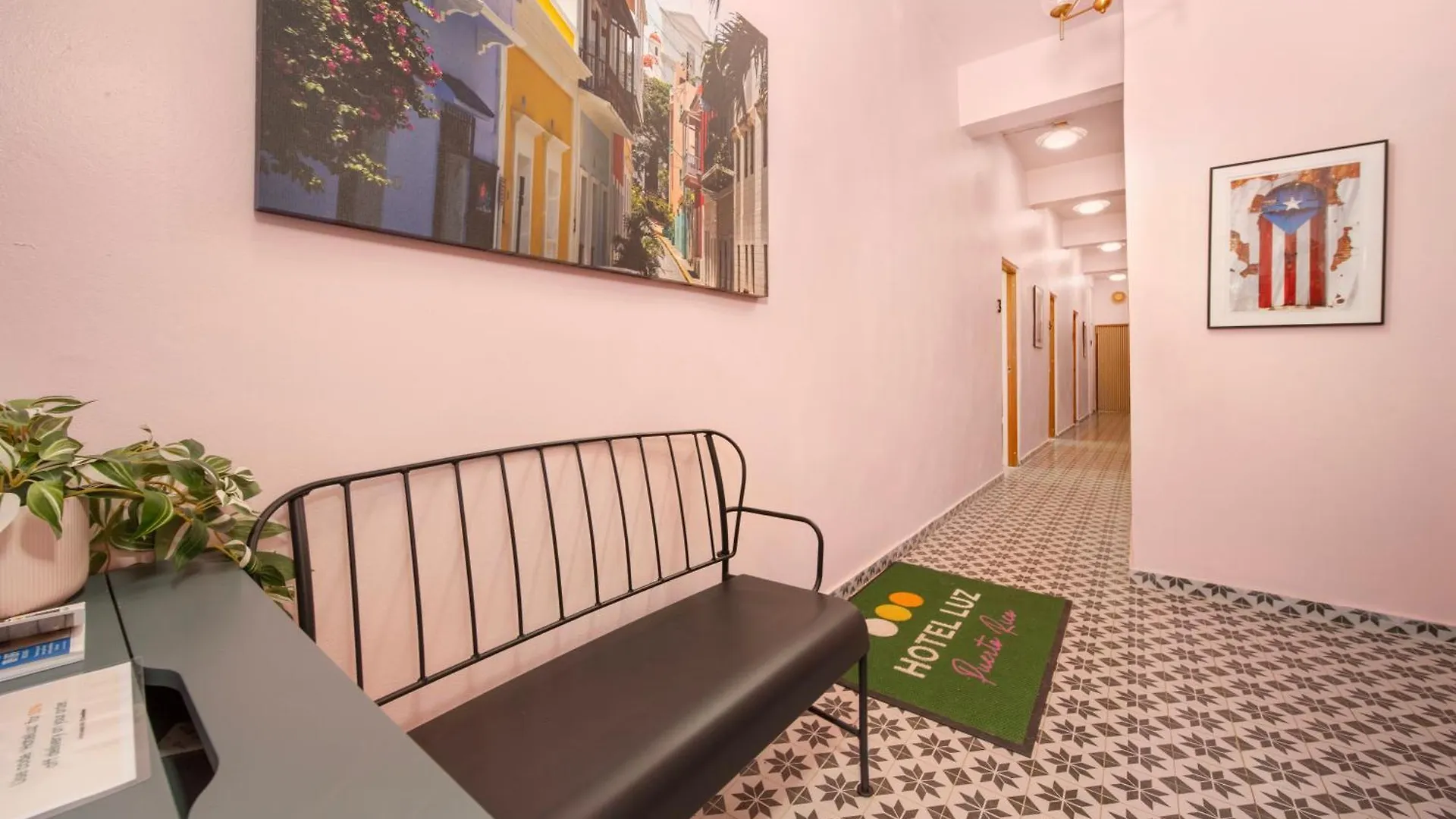 סן חואן Room 12 Sunlit Balcony Stay Near Calle Cerra מלון