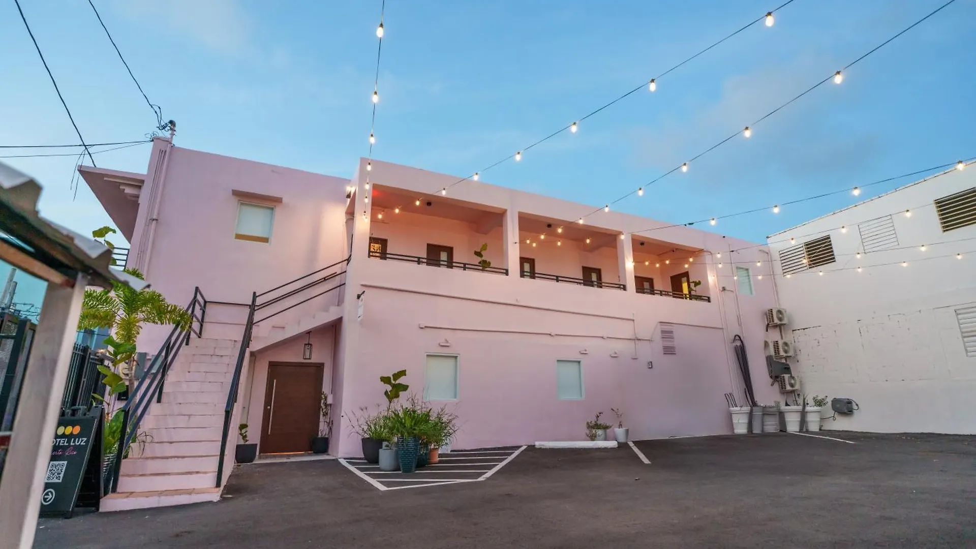 מלון סן חואן Room 12 Sunlit Balcony Stay Near Calle Cerra פוארטו ריקו