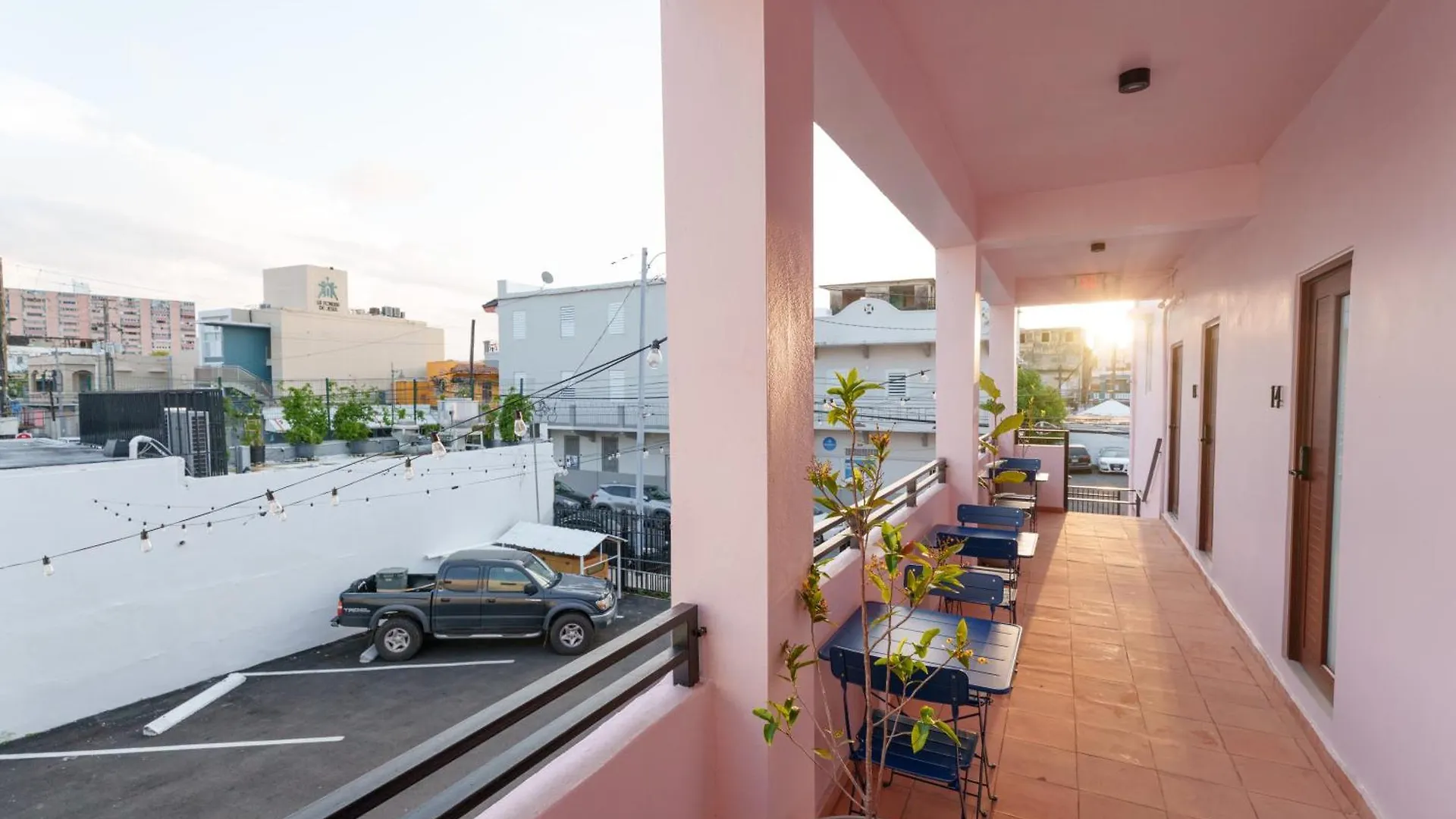 סן חואן Room 12 Sunlit Balcony Stay Near Calle Cerra סן חואן