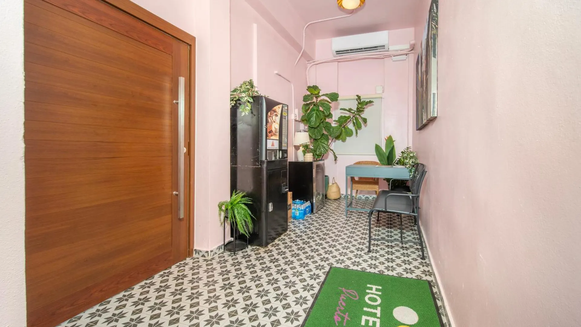 סן חואן Room 12 Sunlit Balcony Stay Near Calle Cerra 0*, סן חואן