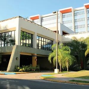 3* Hotel Howard Johnson By Wyndham Centro Cardiovascular