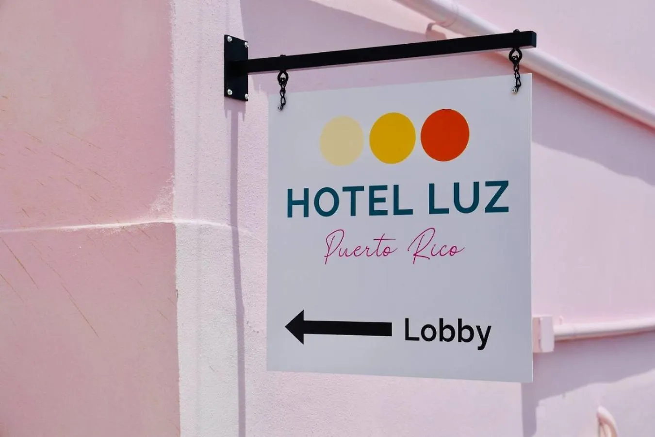 Room 12 Sunlit Balcony Stay Near Calle Cerra San Juan Hotel